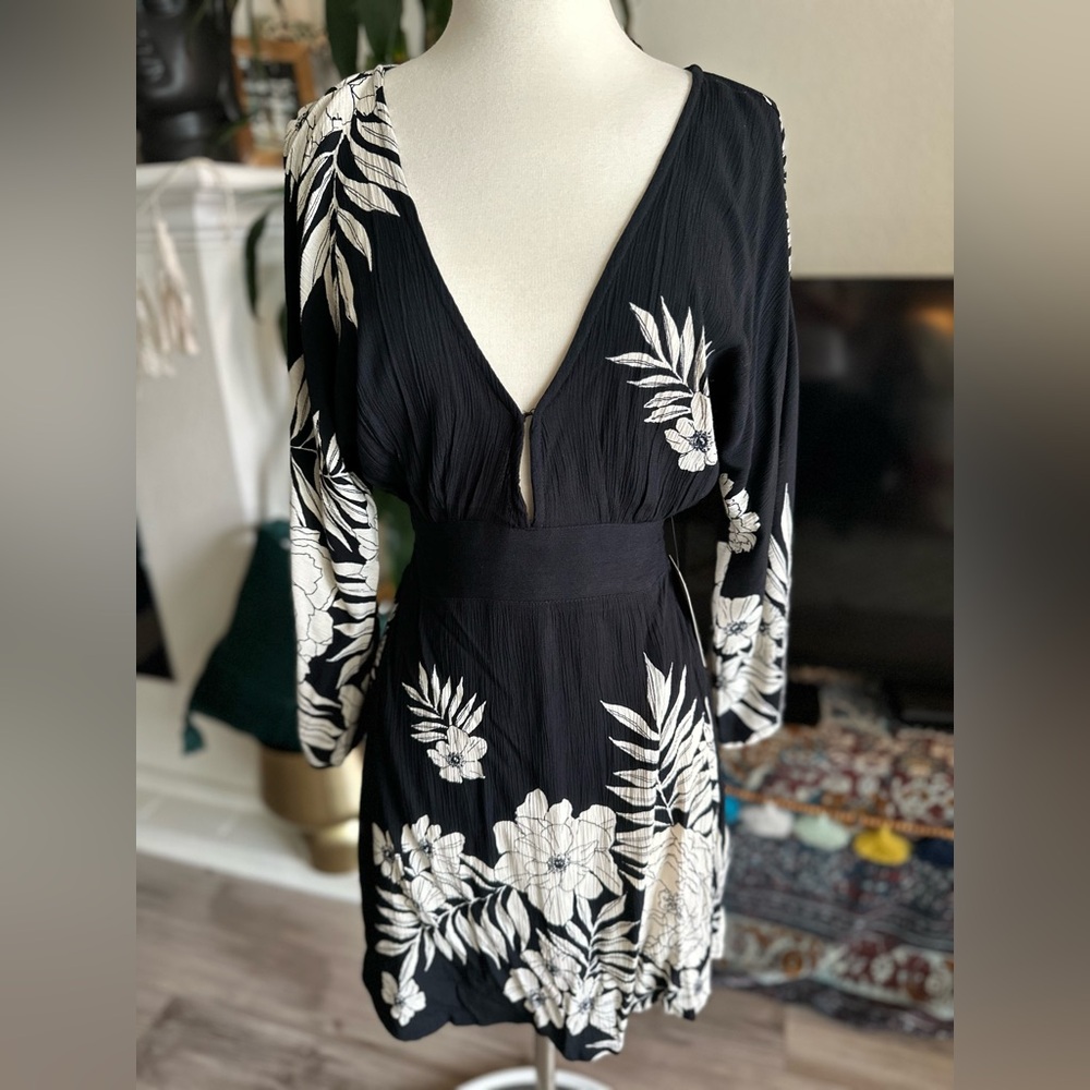 Billabong Take the Plunge Mini NWT SZ XS